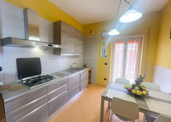 The Sun In Apartment Rom