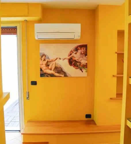 The Sun In Apartment Rom