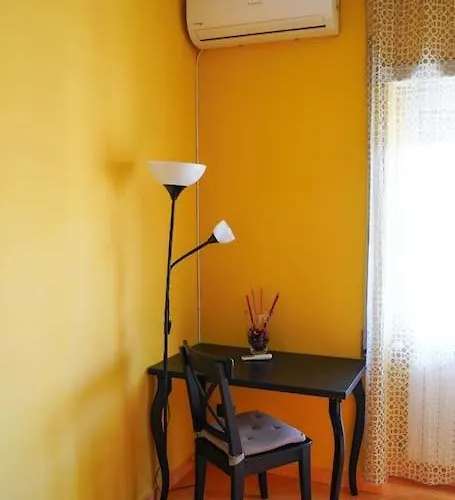 The Sun In Apartment *